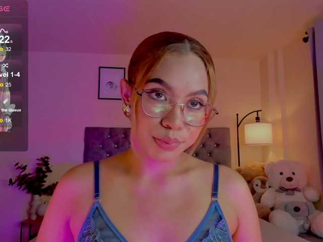 Ximena-sotto live cam on BongaCams