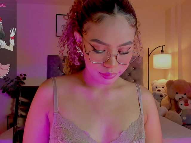 Ximena-sotto live cam on BongaCams
