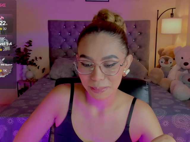 Ximena-sotto live cam on BongaCams
