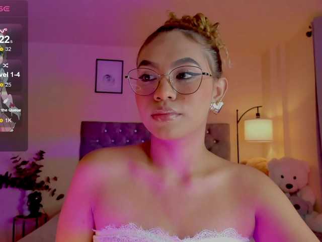 Ximena-sotto live cam on BongaCams