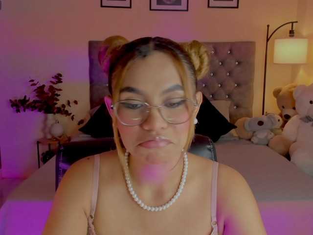 Ximena-sotto live cam preview