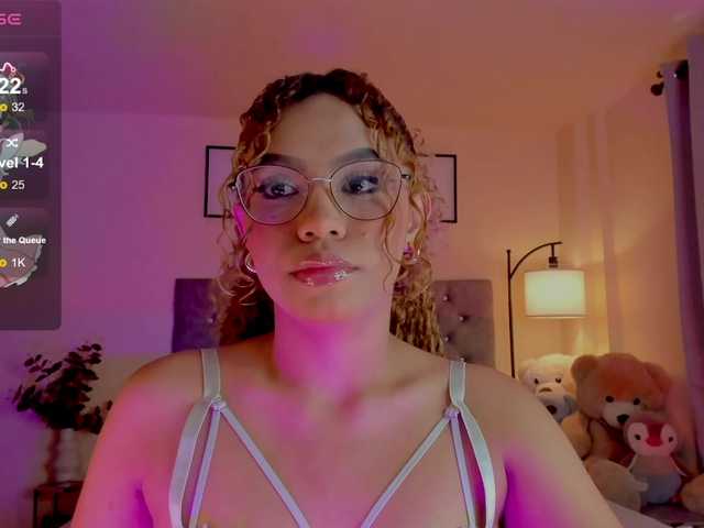 Ximena-sotto live cam on BongaCams