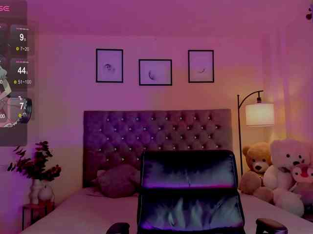 Ximena-sotto webcam