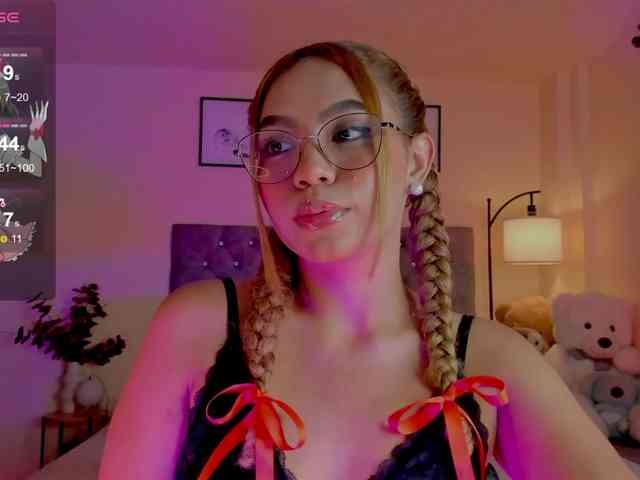 Ximena-sotto webcam