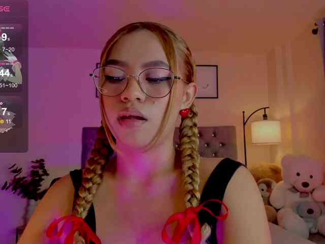 Ximena-sotto webcam