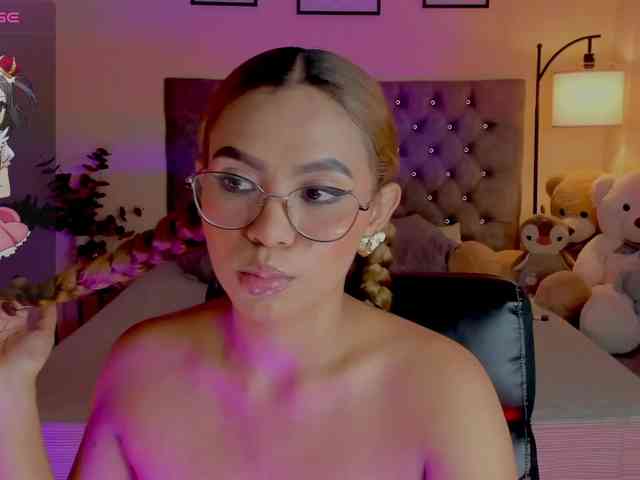 Ximena-sotto webcam