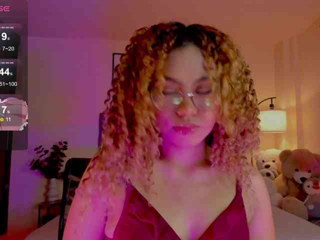 Ximena-sotto webcam