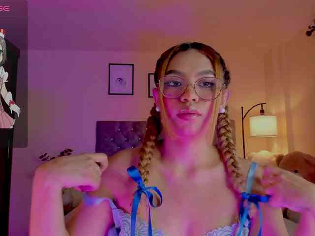 Ximena-sotto webcam