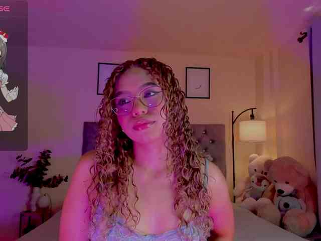 Ximena-sotto webcam