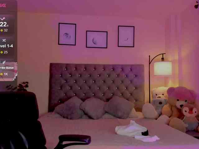 Ximena-sotto webcam