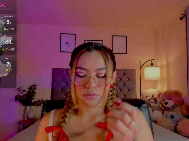 Ximena-sotto webcam