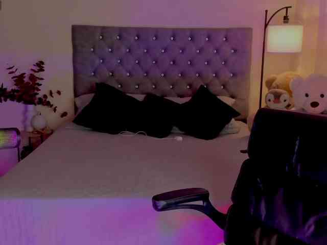 Ximena-sotto webcam