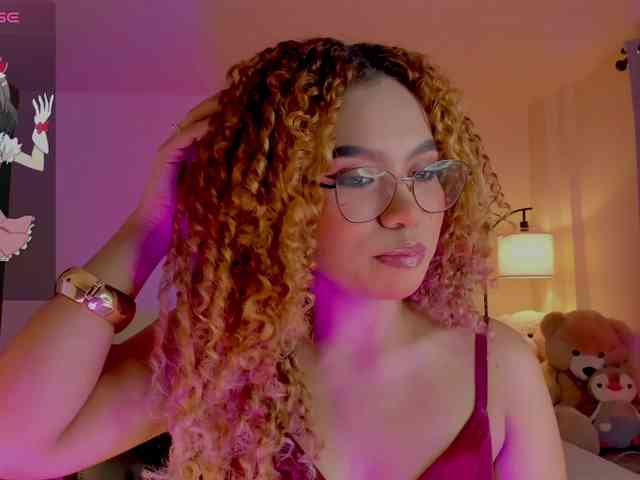 Ximena-sotto webcam