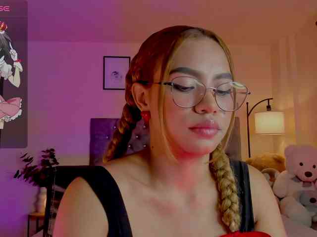 Ximena-sotto webcam