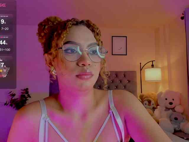 Ximena-sotto webcam