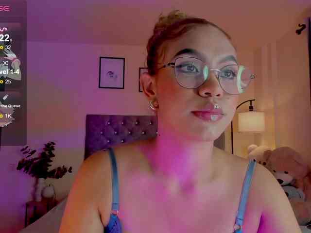 Ximena-sotto webcam