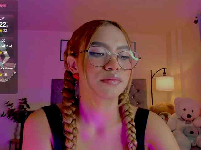 Ximena-sotto webcam