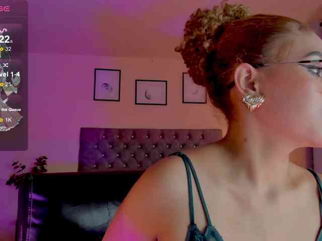 Ximena-sotto webcam