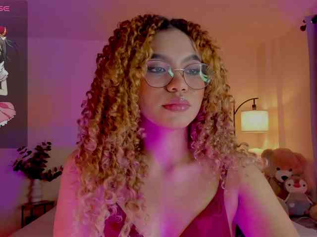Ximena-sotto webcam