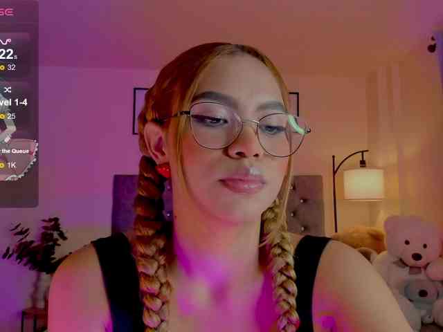 Ximena-sotto webcam