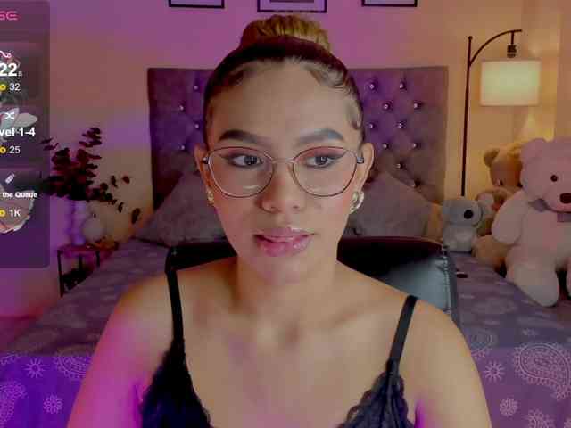 Ximena-sotto webcam