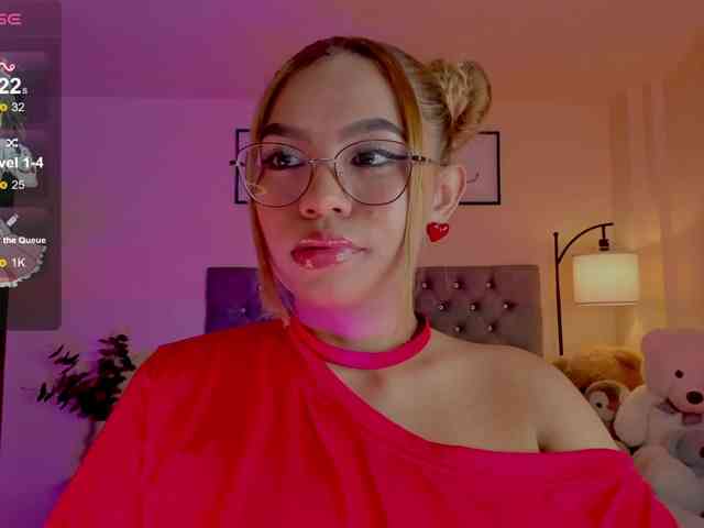 Ximena-sotto webcam