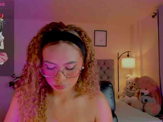 Ximena-sotto webcam
