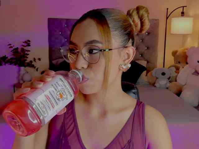 Ximena-sotto webcam