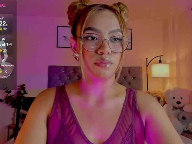 Ximena-sotto webcam