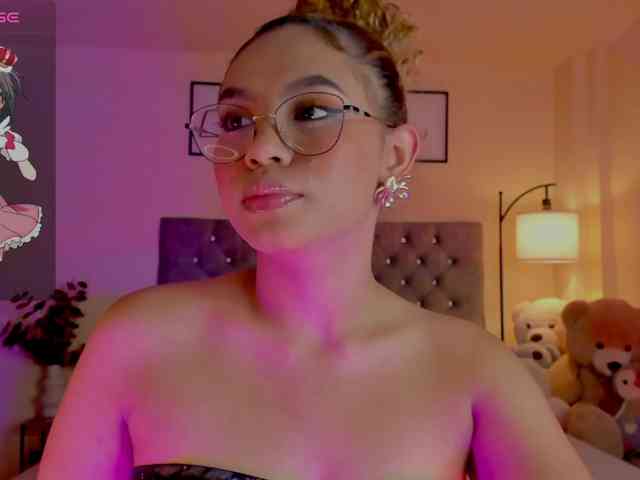 Ximena-sotto webcam
