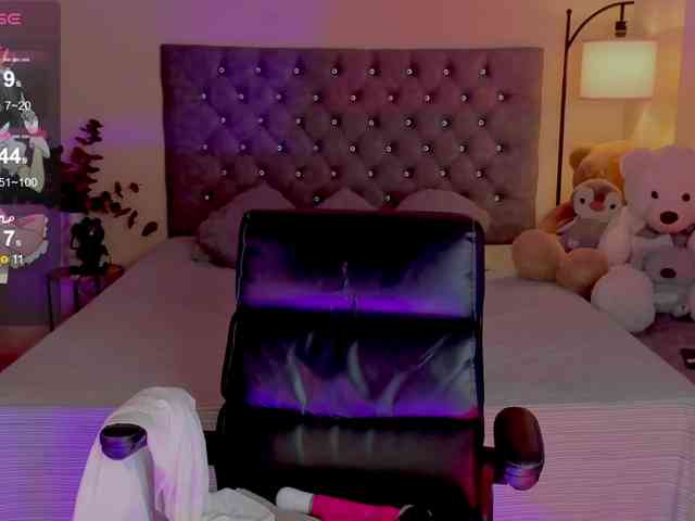 Ximena-sotto webcam