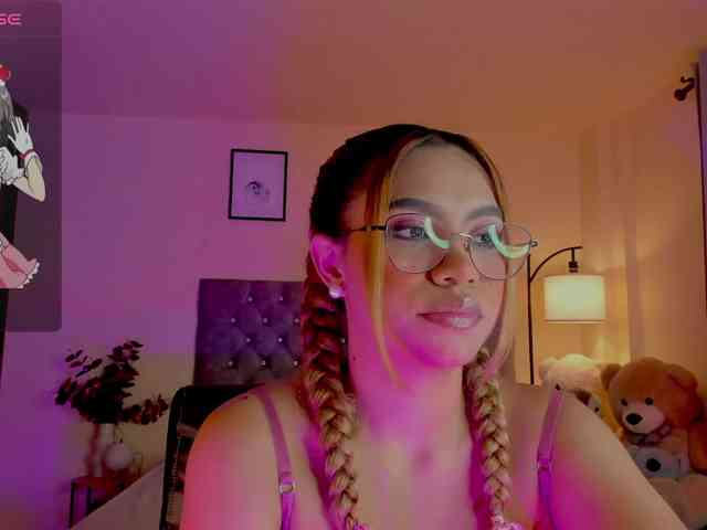 Ximena-sotto webcam