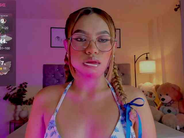 Ximena-sotto webcam