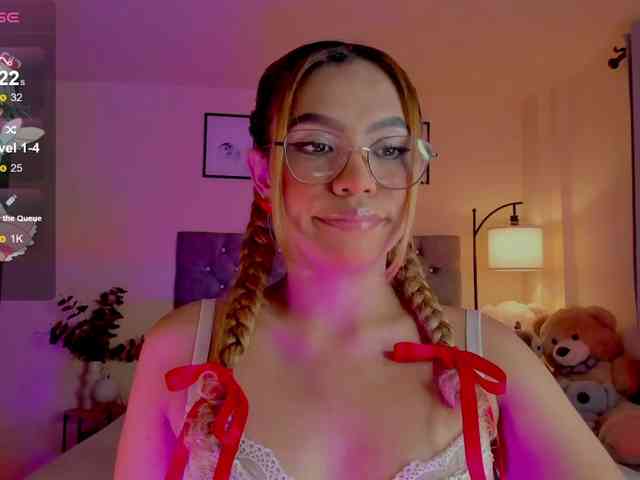 Ximena-sotto webcam