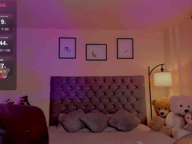 Ximena-sotto webcam