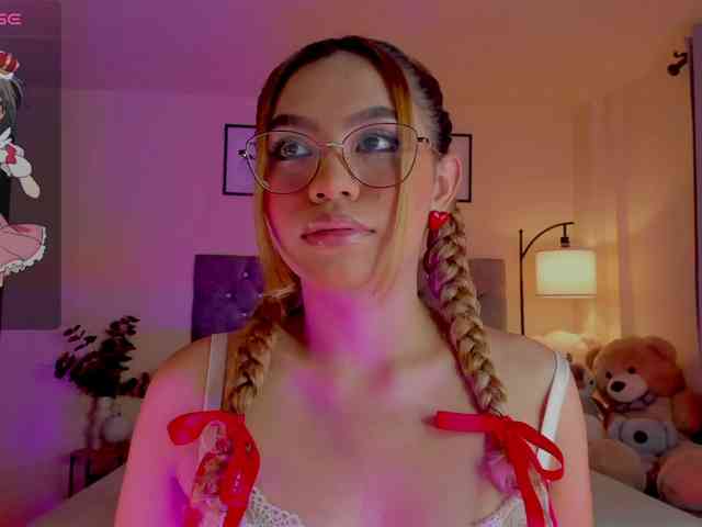 Ximena-sotto webcam