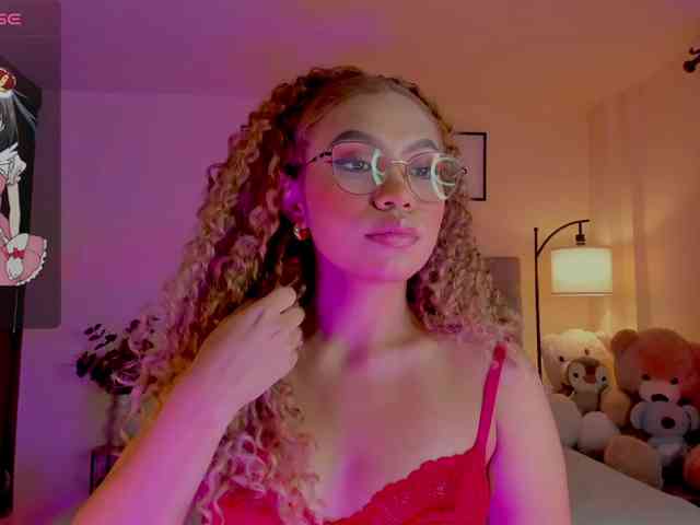 Ximena-sotto webcam