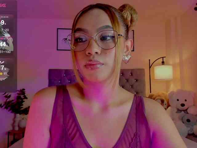 Ximena-sotto webcam