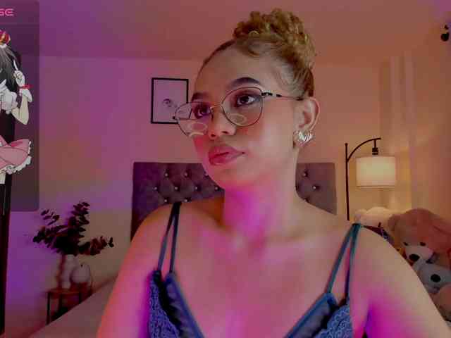 Ximena-sotto webcam