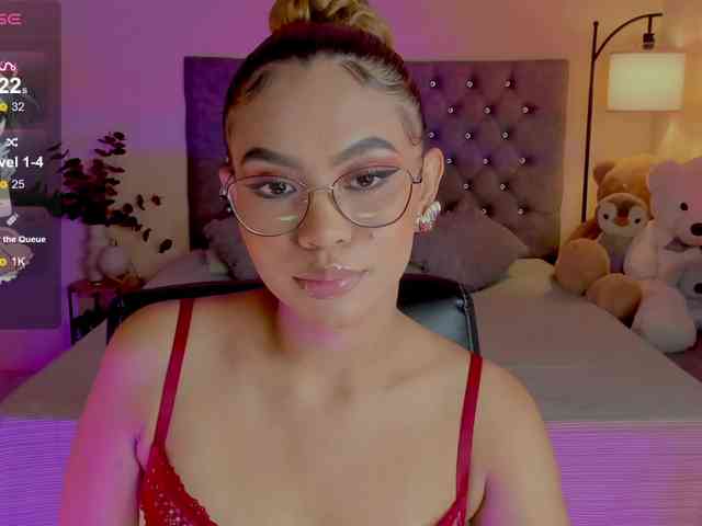 Ximena-sotto webcam