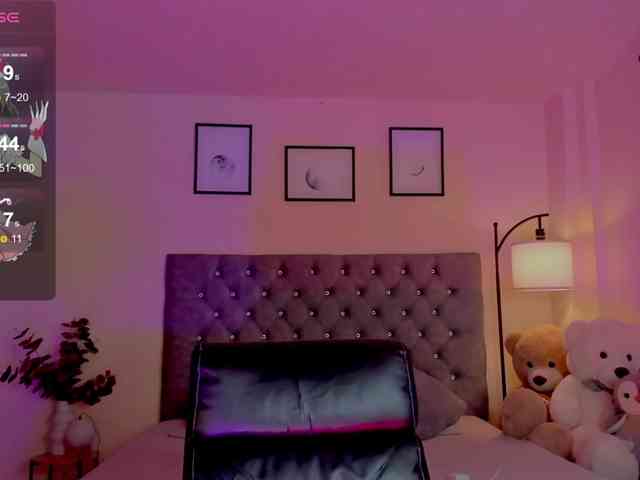 Ximena-sotto webcam