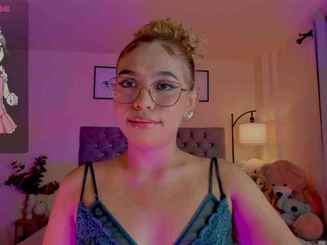 Ximena-sotto webcam