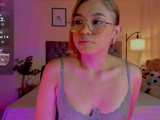 Ximena-sotto webcam