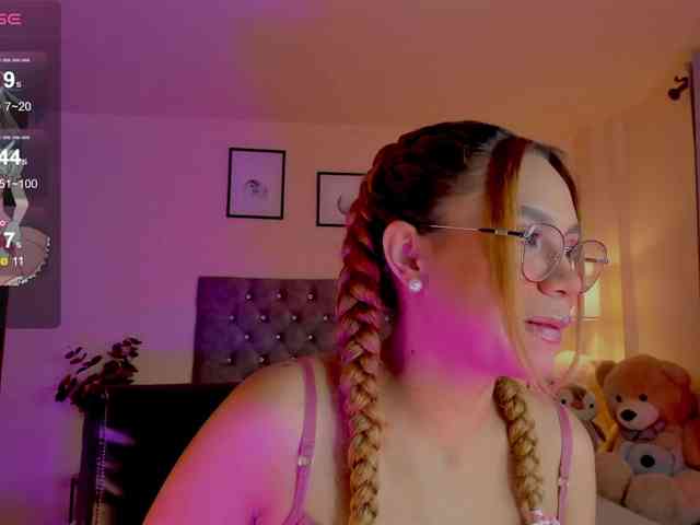Ximena-sotto webcam