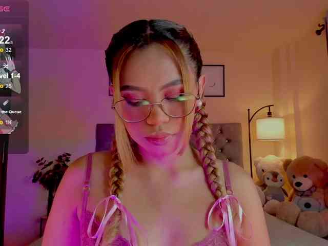 Ximena-sotto webcam
