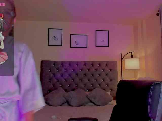 Ximena-sotto webcam