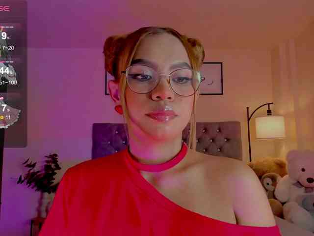 Ximena-sotto webcam