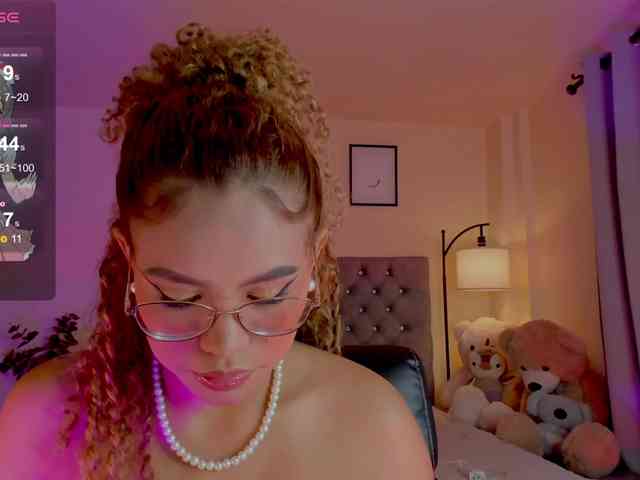 Ximena-sotto webcam