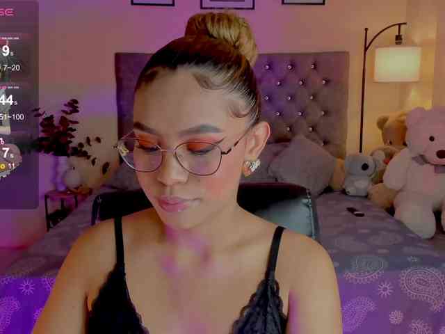 Ximena-sotto webcam
