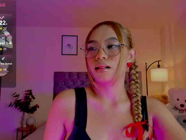 Ximena-sotto webcam